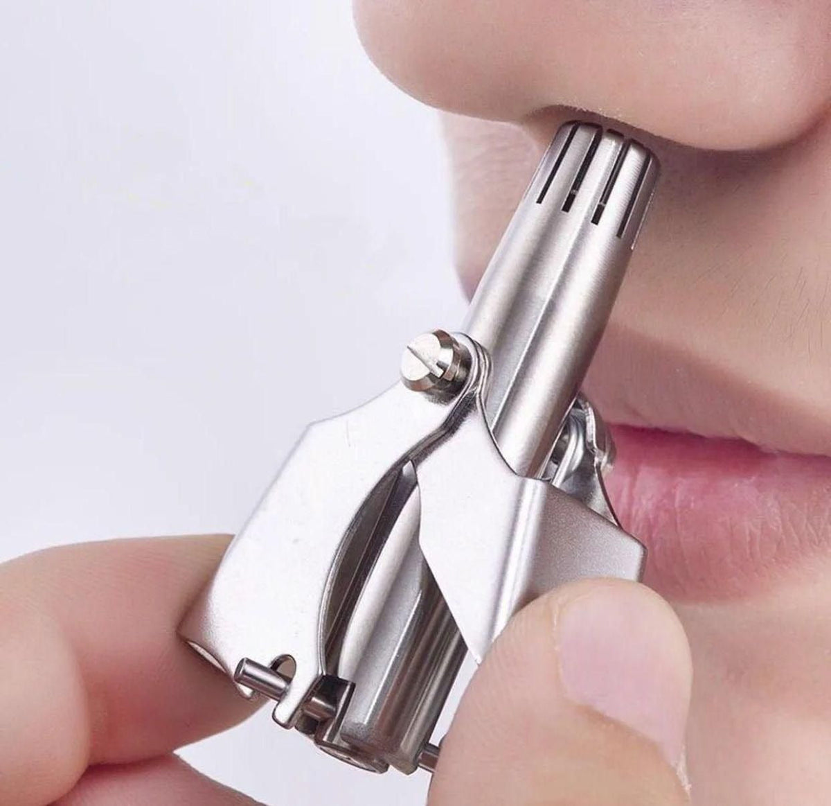 Mini Portable Stainless Steel Nose Hair Trimmer – Manual Safe Grooming Tool for Men & Women